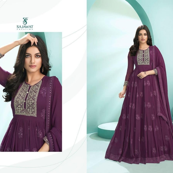 Beautiful Gown Dress for any Occasion - Picture 6 of 12